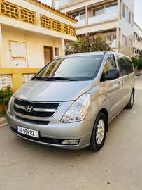 Mini Bus Hyundai Starex 12 places