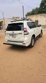 4x4  Prado 7 places climatisé avec Porte bagages