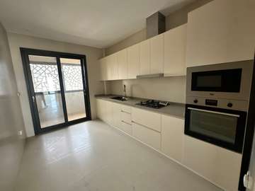 TRES BELLE APPARTEMENT À LOUÉ AMITIE 3
