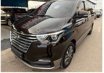 Hyundai Starex 9 places Exclusive 2019