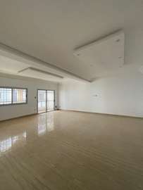 Villa R+1 à vendre Almadies recasement