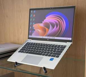HP EliteBook 830 G8