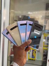 SAMSUNG S10 plus 5G 256GB RAM8