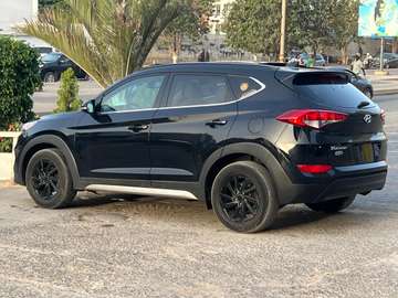Hyundai Tucsson