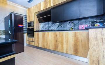 Appartement meublé à louer au Point E