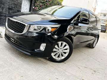 KIA SEDANO 8 places luxury