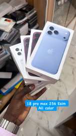 iPhone 18 pro max 256 giga Esim scellé