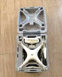 Drone DJI Phantom 4 Pro à vendre – parfait état