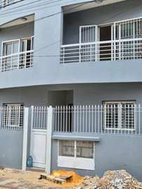 Appartements modernes à Dieuppeul de 3 chambres et salon