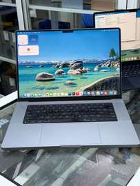 MacBook Pro 2021 M1 Max 32 cœurs