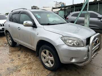 TOYOTA RAV 4 année 2007