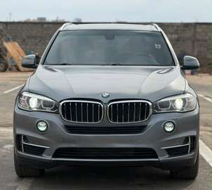 BMW X5 2017 XDRIVE 7 place