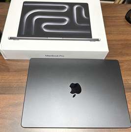 MacBook pro M3 pro 18go/512