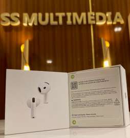 AirPods 5 avec boîtier de charge sans fil