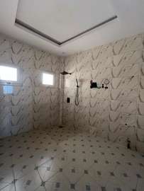 APPARTEMENT F4 À LOUER – OUAKAM, DERRIÈRE L’ÉGLISE BLEUE