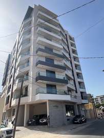 APPARTEMENT F4 AU POINT E