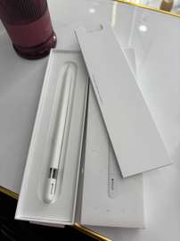 Pencil USB C