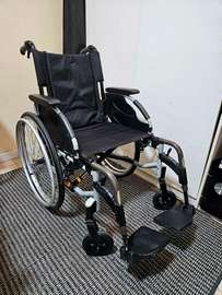 Chaise roulante  INVACARE - Dossier relaxe