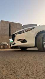Location Mazda3 Coupée
