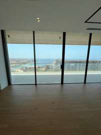 F6 haut standing à louer sur la corniche vue Mer