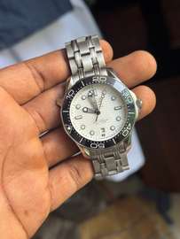 Montre Omega seamaster diver 300