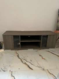 Meuble TV gris foncé bois avec portes vitrées