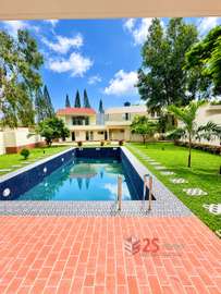 Villa R+1 à louer à Fann Résidence