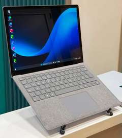 Microsoft Surface Laptop 4 – Ryzen 5 / 256 Go