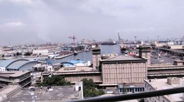 Appartement a louer en ville ( Av Djily Mbaye) vue sur mer