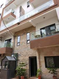 Appartement f3 de 2 chambres et salon aux mamelles