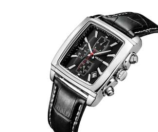 Une montre 3 couleurs