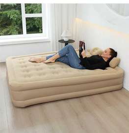 Matelas Gonflable 2 Places avec Oreillers Intégrés