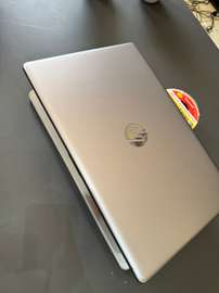 Ordinateur portable Hp i7 10th / 16gb ram / gpu 2gb