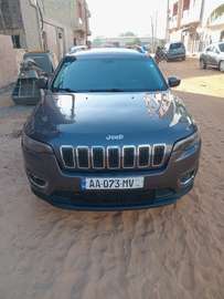 LOCATION JEEP CHEROKEE 2019
