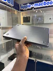 MacBook Pro M5 14 pouces Ram 16Go SSD 512Go