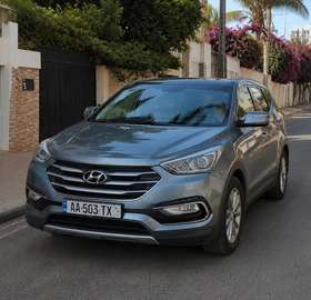 Location Hyundai Santafe