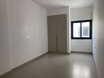 Appartement F4 185 m2 haut standing au POINT E