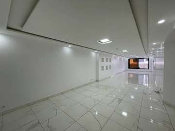 Bureaux à vendre au Point-E avenue Birago Diop