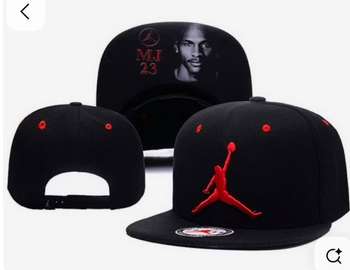 CASQUETTES HOMMES à VENDRE