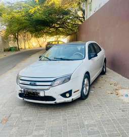 Ford Fusion berline 2012
