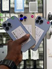 Apple iPhone 13Pro Max plusieurs couleurs
