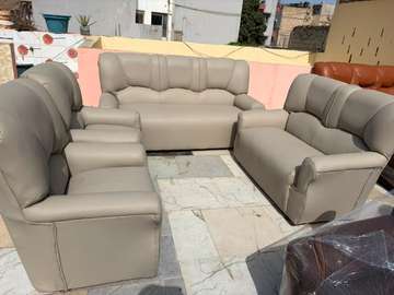 Canapé cuir beige 7 places confortable