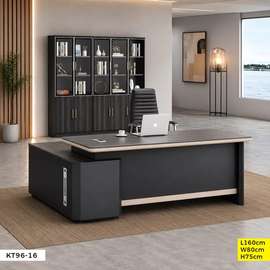 KT96-16 - BUREAU DE DIRECTION