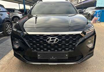 Hyundai Santa Fe essence 2019 full options