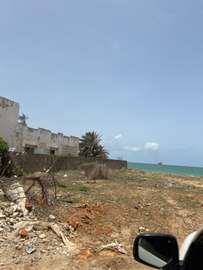 Terrain 542m² vue mer à Ndayane