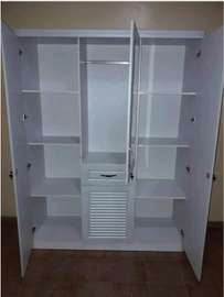Armoir 3 port