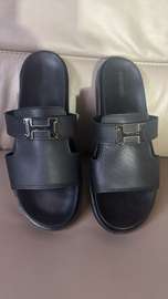 Sandales Hermès élégance confort