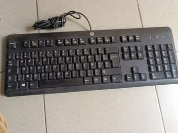 Clavier HP filaire AZERTY USB noir confortable