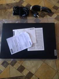 Lenovo V15 Gen 4 TOUT NEUF dans sa boîte