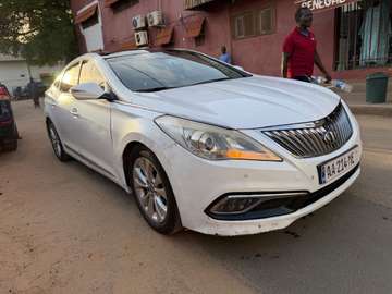 Hyundai grandeur 2016